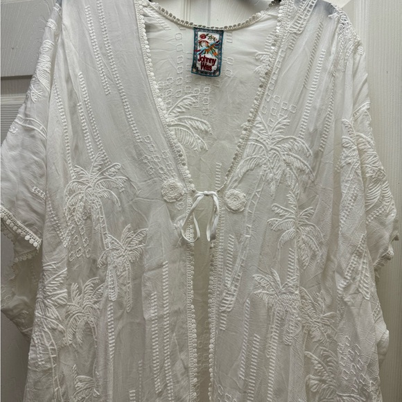 Johnny Was White Tunic with Colorful Embroidery - Picture 3 of 6